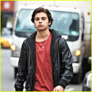 jake_t_austin_saint_seiya
